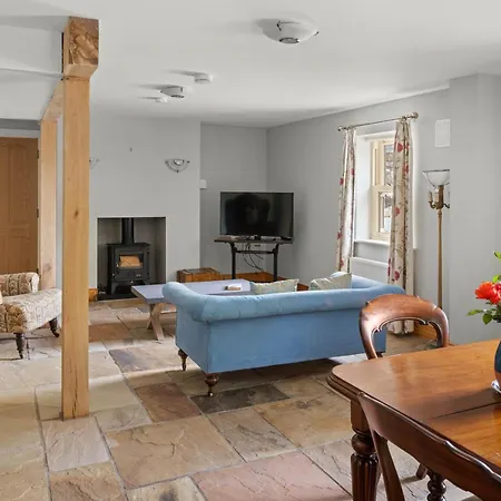 Joe's Corner House *