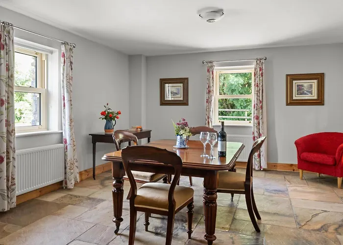 Joe's Corner House * Shanagarry